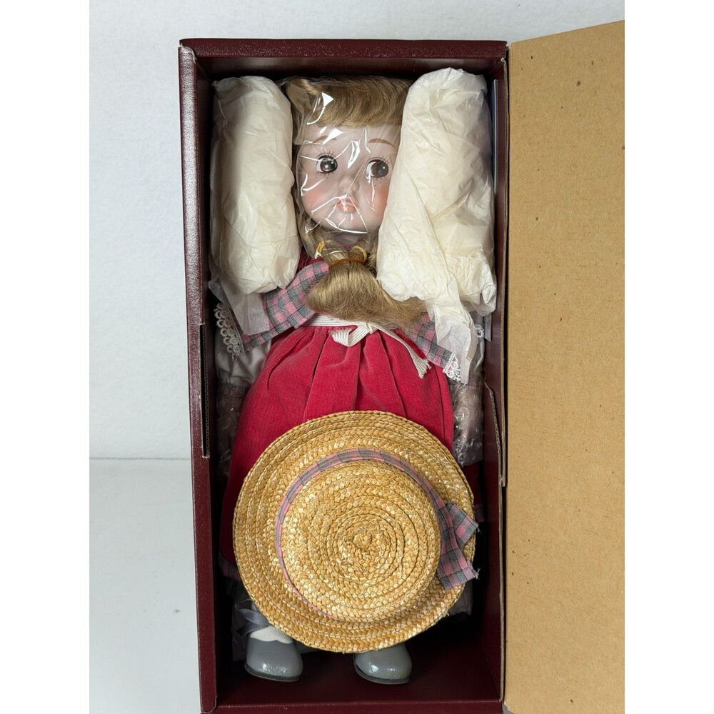 Sekiguchi Flory Twins Porcelain Doll 1984 Girl Boxed NRFB Attached Mint